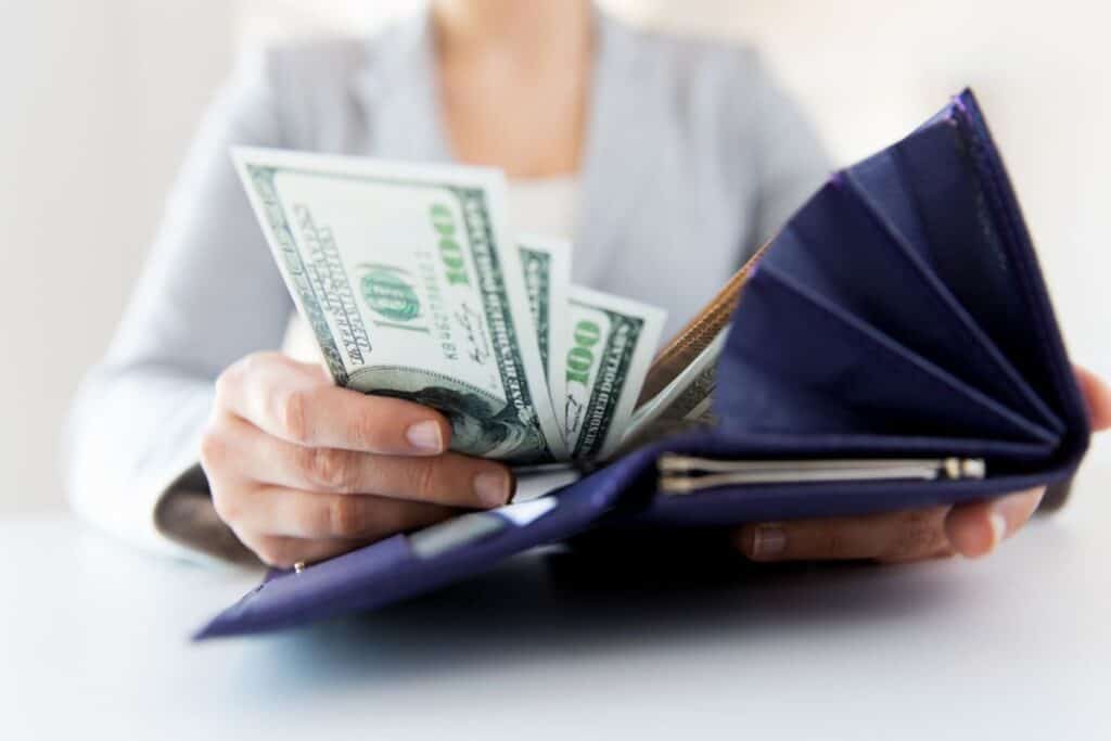 Why Mindfulness Is The Key To Better Money Management